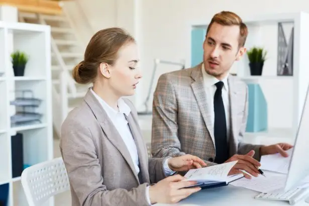 Fractional sales consultant